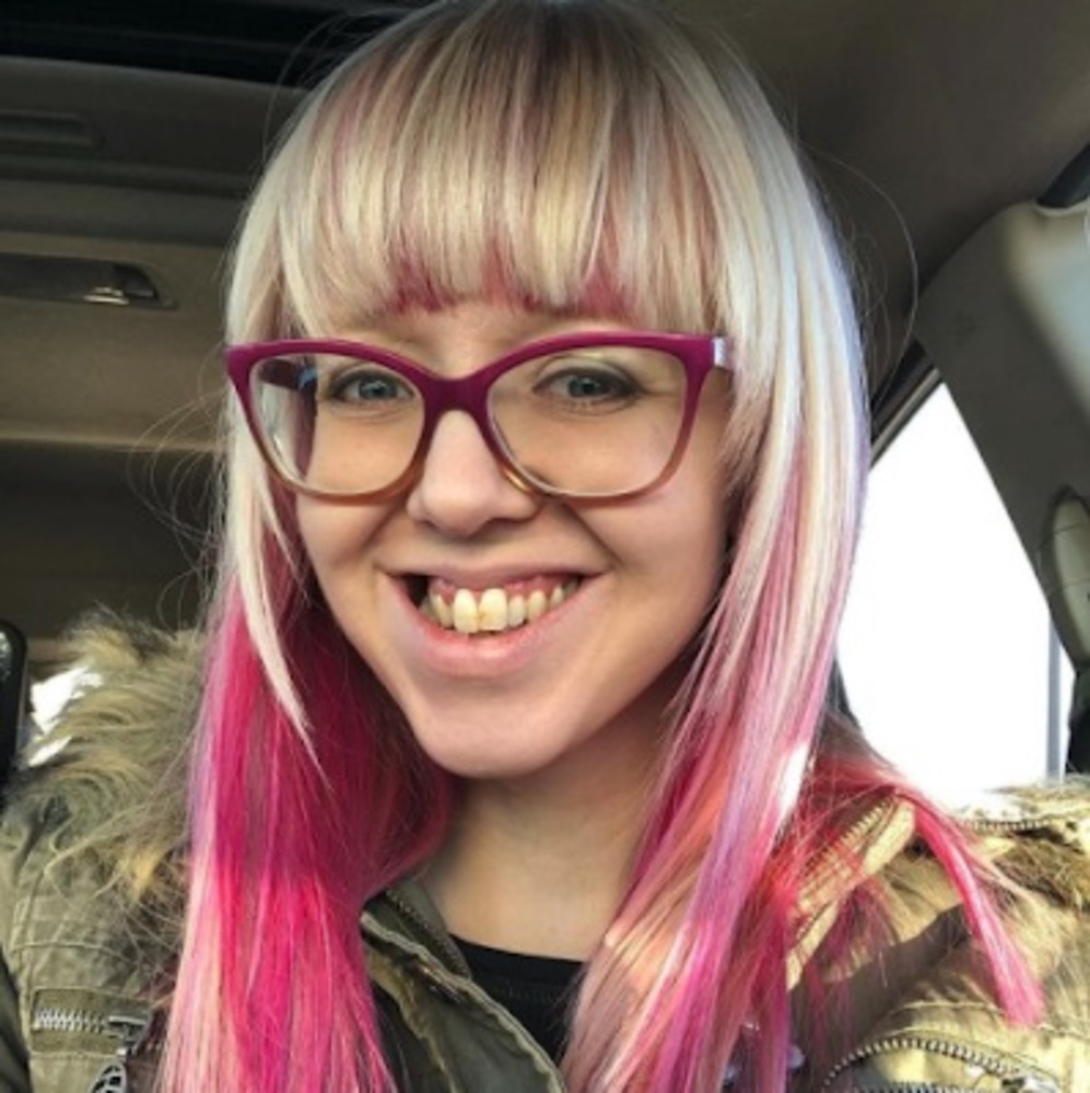 Meet your Posher, Jacqueline